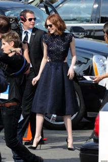 Emma Stone feet photo thumbnail