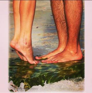 Laura González feet photo thumbnail