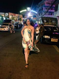 Raai Laxmi feet photo thumbnail