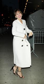 Jennifer Garner feet photo thumbnail