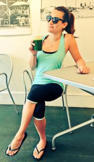 Lea Michele feet photo thumbnail