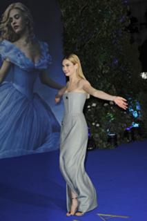 Lily James feet photo thumbnail