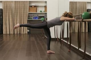 Giada De Laurentiis feet photo thumbnail