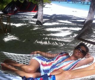 Giada De Laurentiis feet photo thumbnail