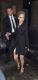 Jennifer Lawrence feet photo thumbnail