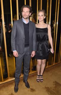 Jennifer Lawrence feet photo thumbnail