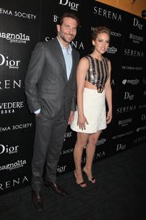 Jennifer Lawrence feet photo thumbnail