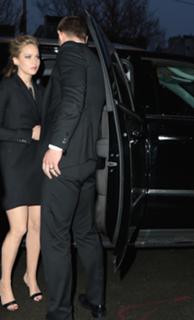 Jennifer Lawrence feet photo thumbnail