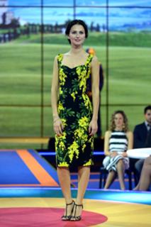 Anna Safroncik feet photo thumbnail