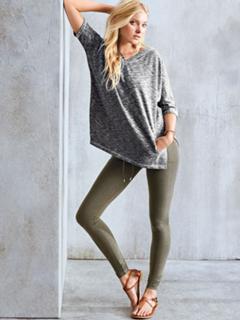 Elsa Hosk feet photo thumbnail