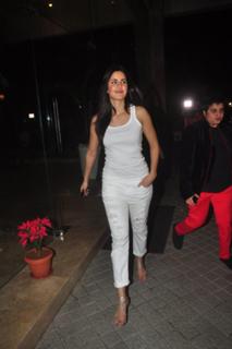 Katrina Kaif feet photo thumbnail