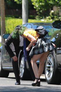 Katy Perry feet photo thumbnail