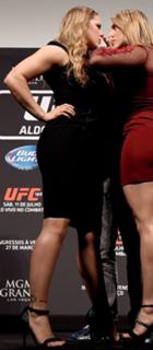 Ronda Rousey feet photo thumbnail