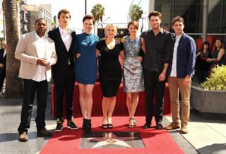 Shailene Woodley feet photo thumbnail