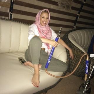 Kylie Minogue feet photo thumbnail