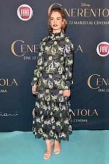 Lily James feet photo thumbnail