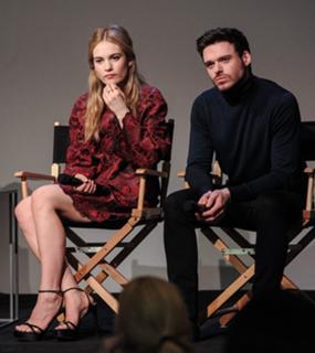 Lily James feet photo thumbnail