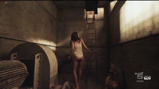 Anna Safroncik feet photo thumbnail