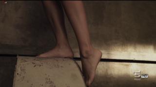 Anna Safroncik feet photo thumbnail