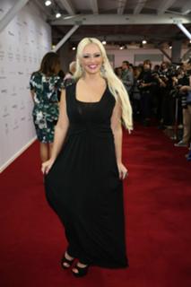 Daniela Katzenberger feet photo thumbnail