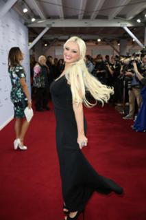 Daniela Katzenberger feet photo thumbnail