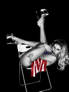 Lady Gaga feet photo thumbnail