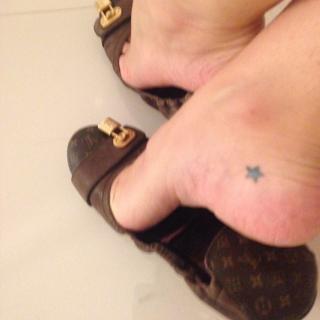 Franciely Freduzeski feet photo thumbnail