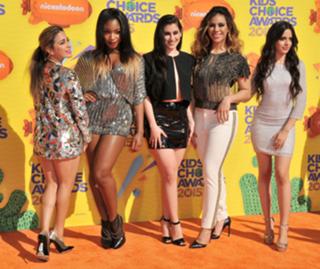 Camila Cabello feet photo thumbnail
