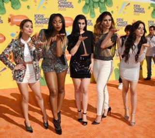 Camila Cabello feet photo thumbnail