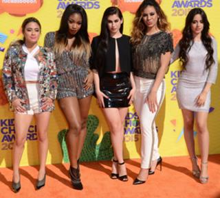 Camila Cabello feet photo thumbnail
