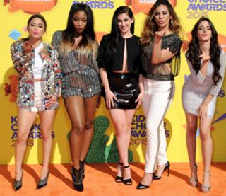 Camila Cabello feet photo thumbnail
