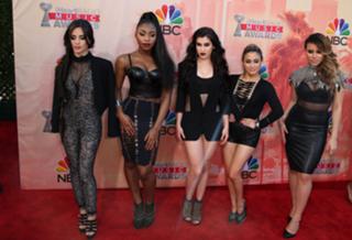 Camila Cabello feet photo thumbnail