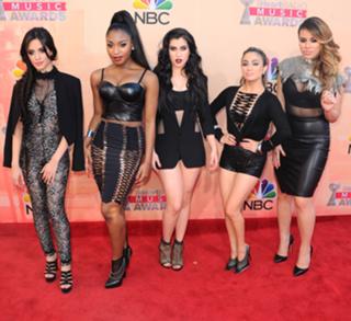 Camila Cabello feet photo thumbnail
