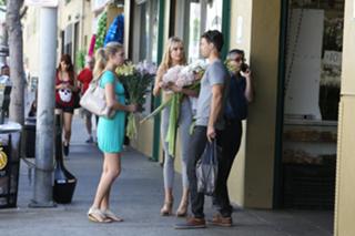 Kimberley Garner feet photo thumbnail