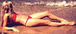 Josie Marie Canseco feet photo thumbnail