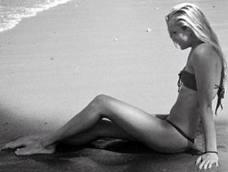 Josie Marie Canseco feet photo thumbnail