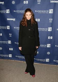 Kate Mara feet photo thumbnail