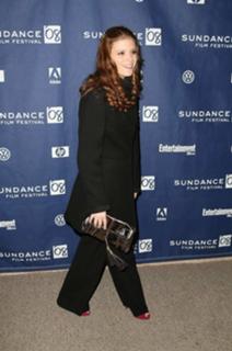 Kate Mara feet photo thumbnail