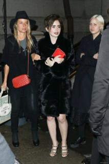 Lily Collins feet photo thumbnail
