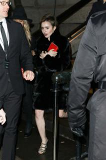 Lily Collins feet photo thumbnail