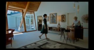 Krysten Ritter feet photo thumbnail