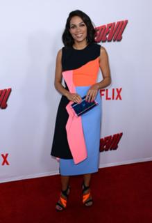 Rosario Dawson feet photo thumbnail