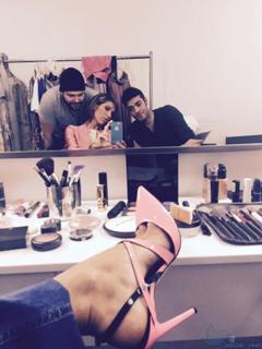 Veronica Maya feet photo thumbnail
