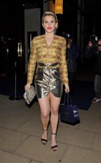 Ashley Roberts feet photo thumbnail