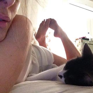 Franciely Freduzeski feet photo thumbnail