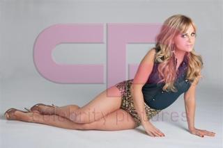 Tina O'Brien feet photo thumbnail