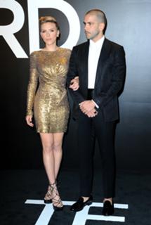 Scarlett Johansson feet photo thumbnail
