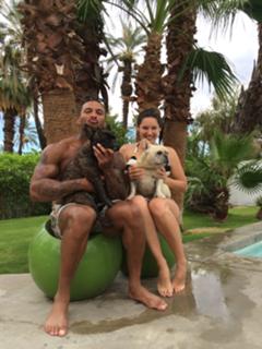 Kelly Brook feet photo thumbnail