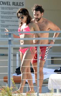 Eva Longoria feet photo thumbnail