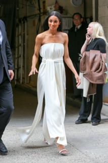 Ciara feet photo thumbnail